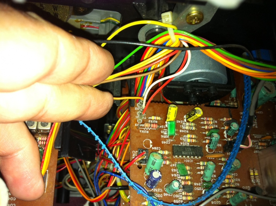 conionwhitewire2.jpg