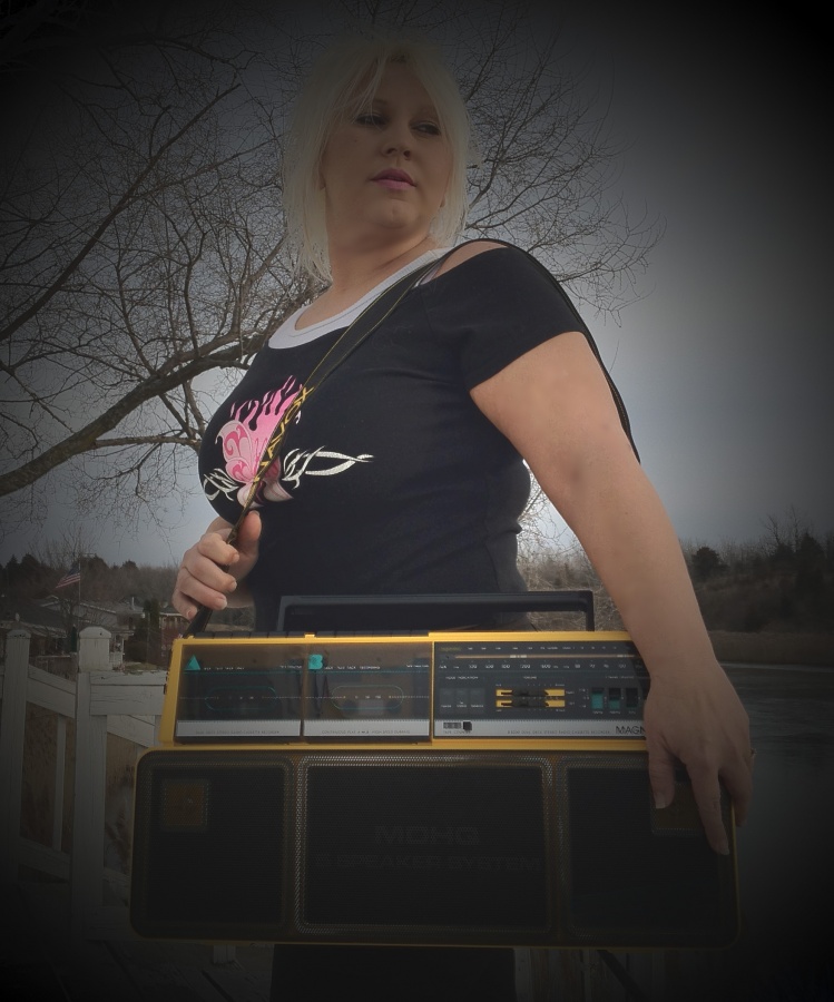 jeanniewithmagnavox004.jpg