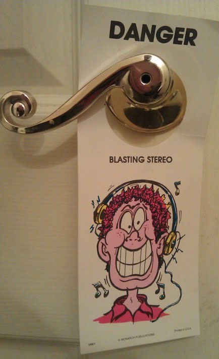 dangerblastingstereo.jpg