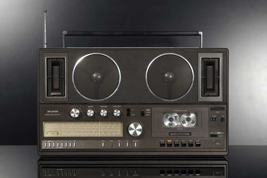 grundig-rr-2000.jpg