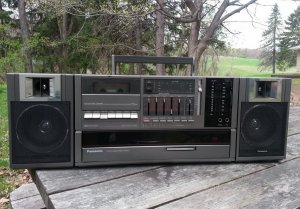 boombox1.jpg