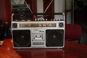 Universum Super Sound 16000 .jpg