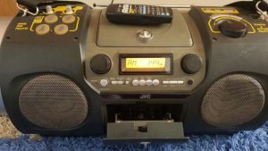 JVC dp 100 .jpg