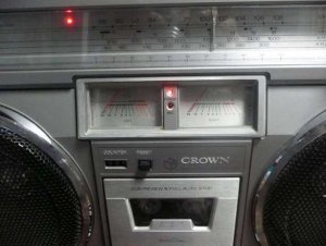 95874922_3_644x461_bomboox-crown-csc-850l-japan-original-playere-audio-video-portabile.jpg
