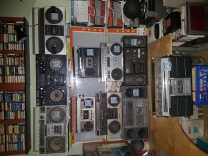BOOMBOX WALL COLLECTION TORONTO WELTRON CLAIRTONE BRAUN NINETEEN.jpg