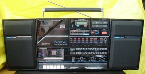 SanyoMCD300.jpg