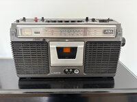 aiwa tpr-915 front.jpeg